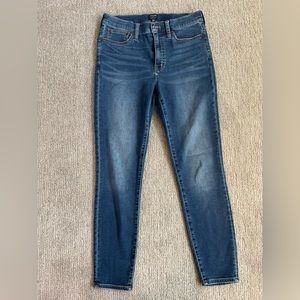 J. Crew 9” High Rise Skinny Jeans - size 28